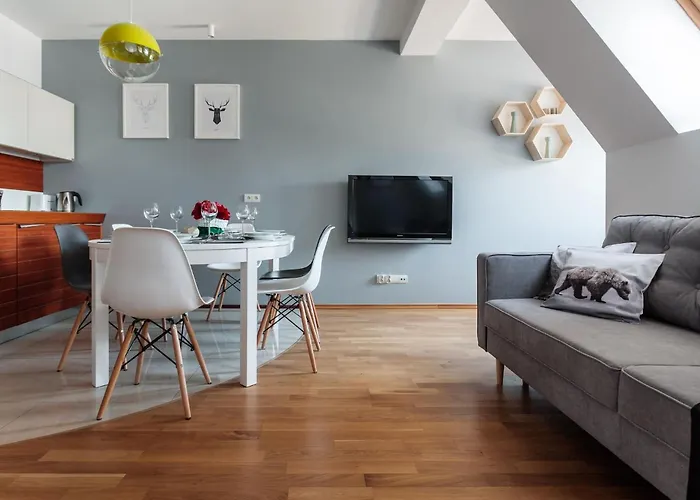 Rent Like Home - Malaszynskiego